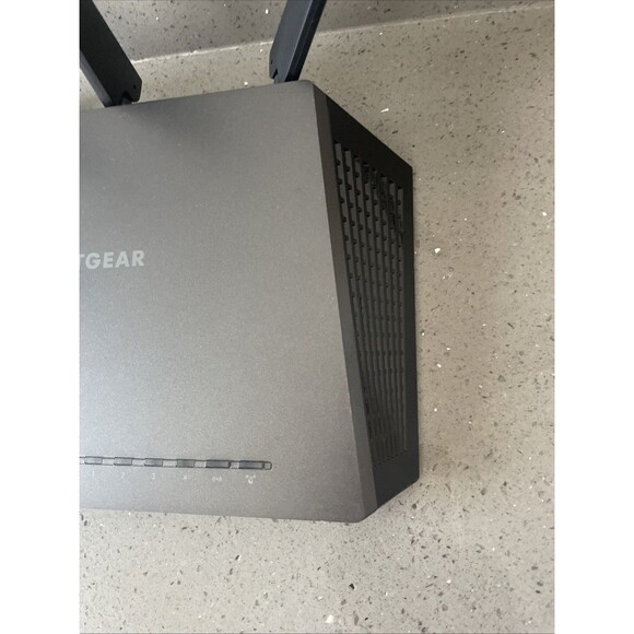 NETGEAR Nighthawk R7000p - AC2300 Smart Gaming WiFi Router tested works - Picture 4 of 13